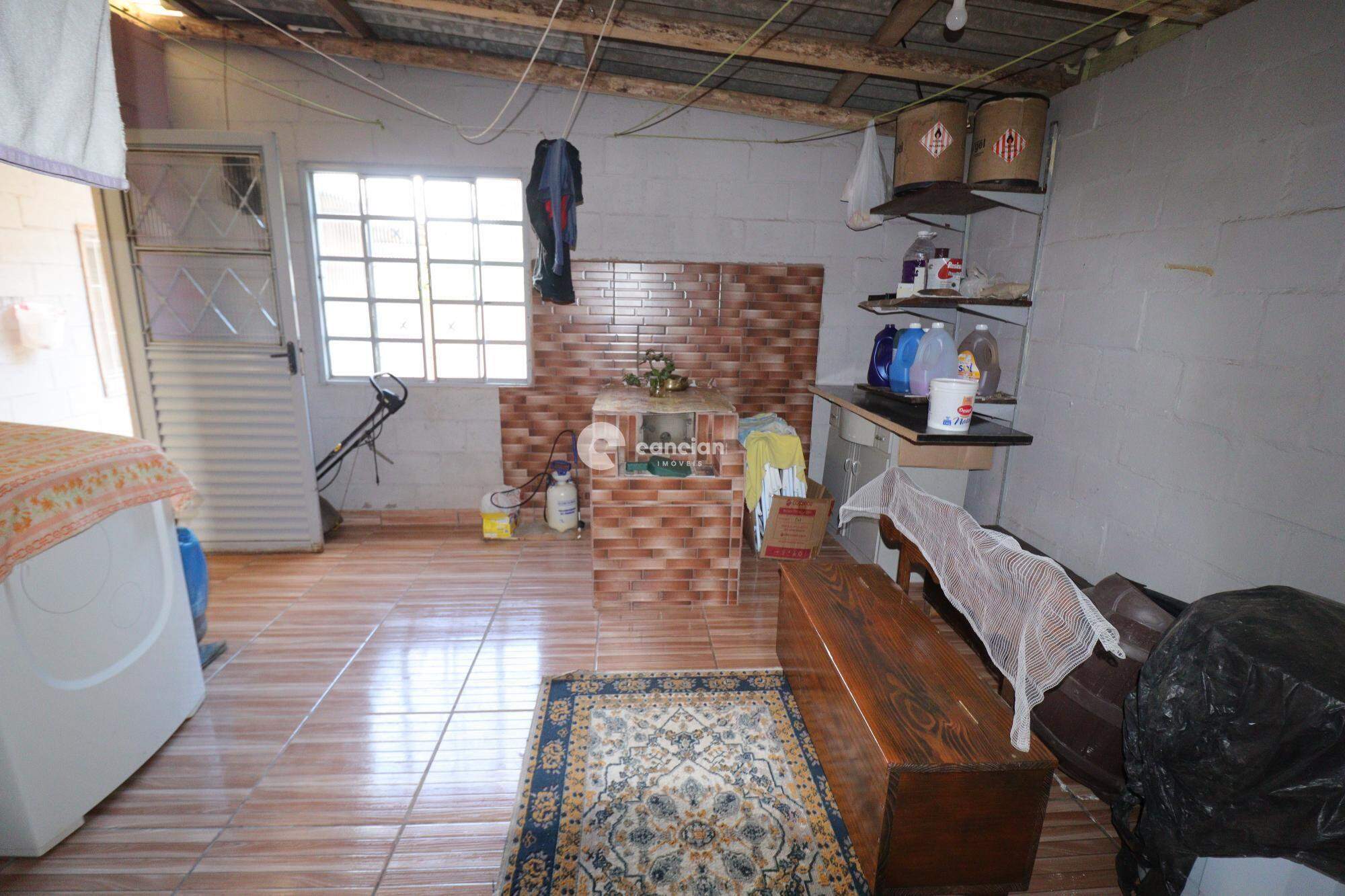 Casa à venda no Boca do Monte: 