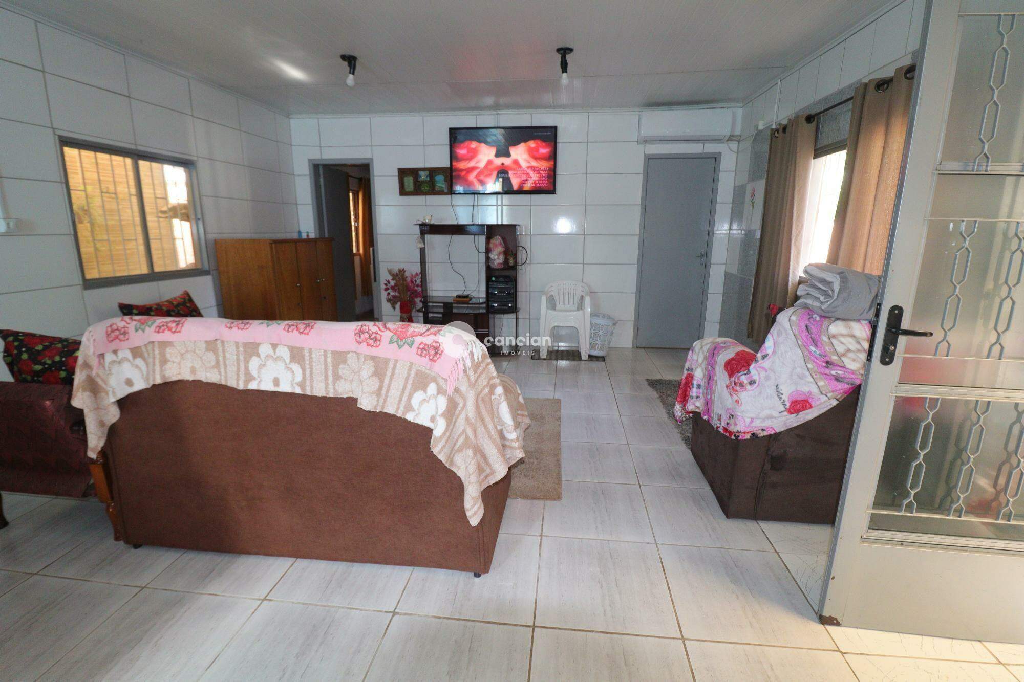 Casa à venda no Boca do Monte: 