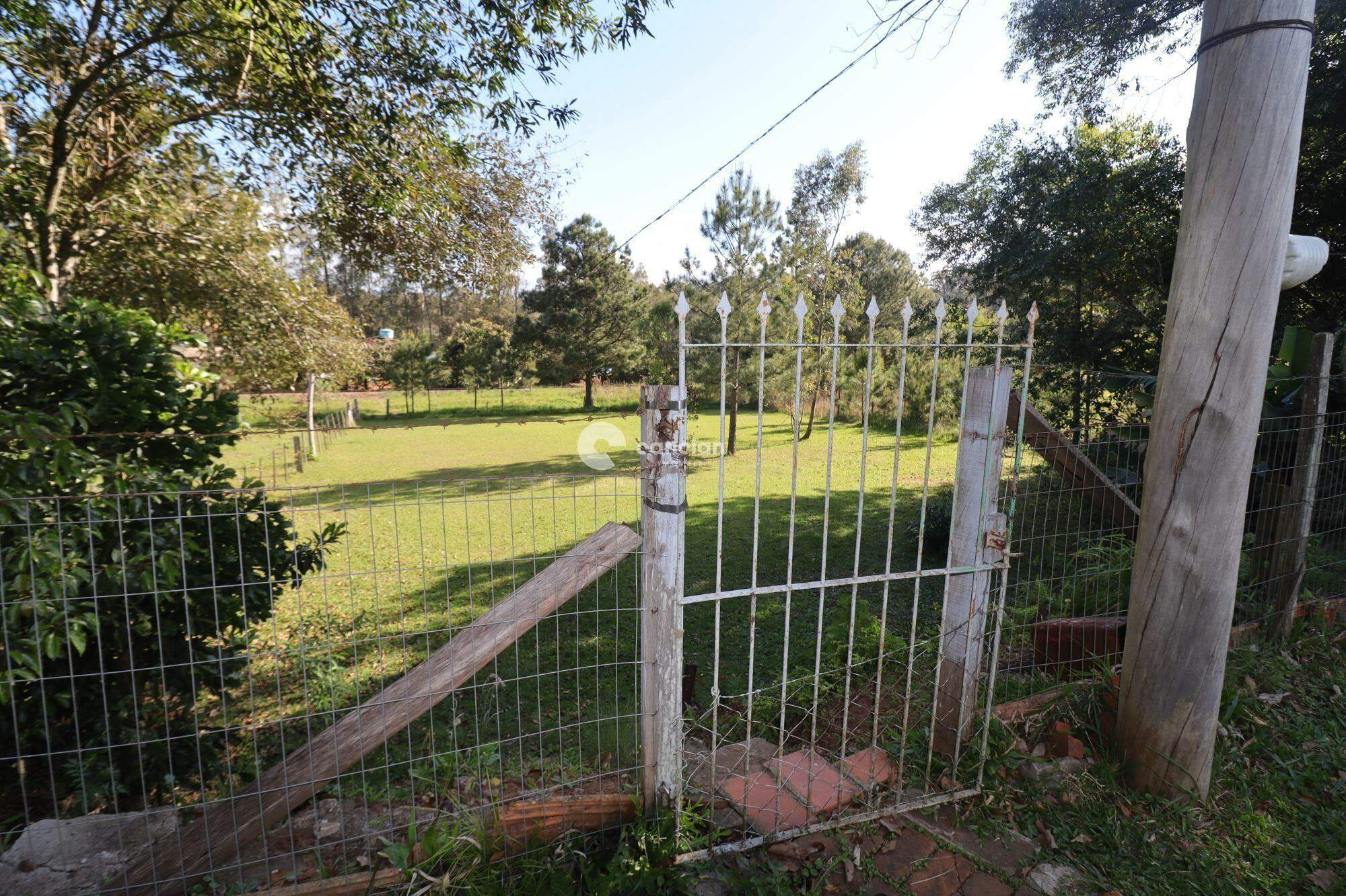 Casa à venda no Boca do Monte: 