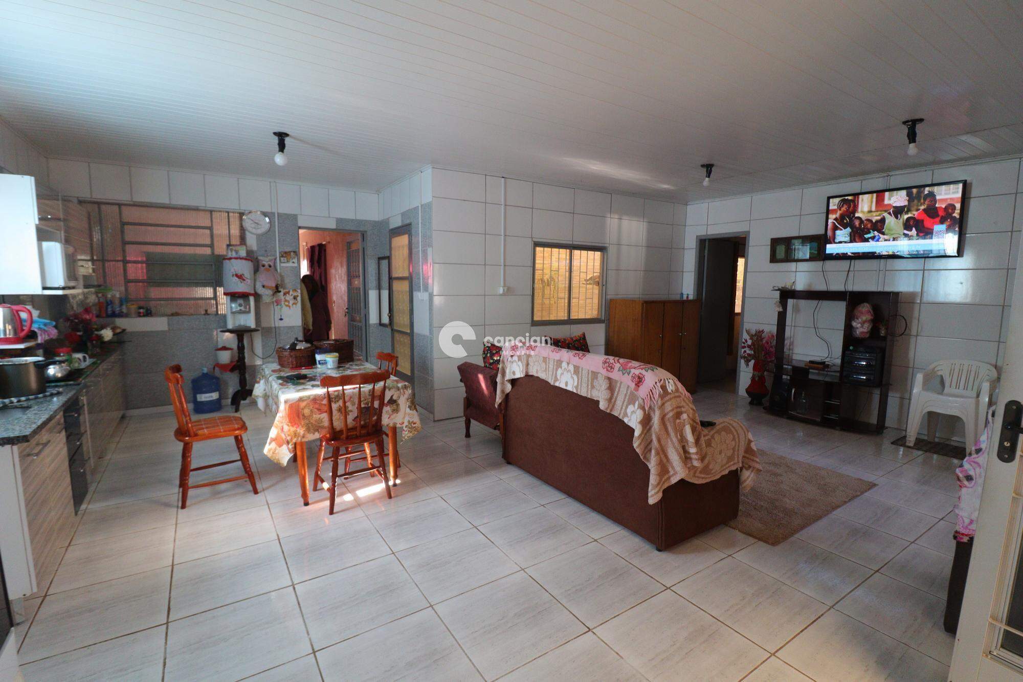 Casa à venda no Boca do Monte: 