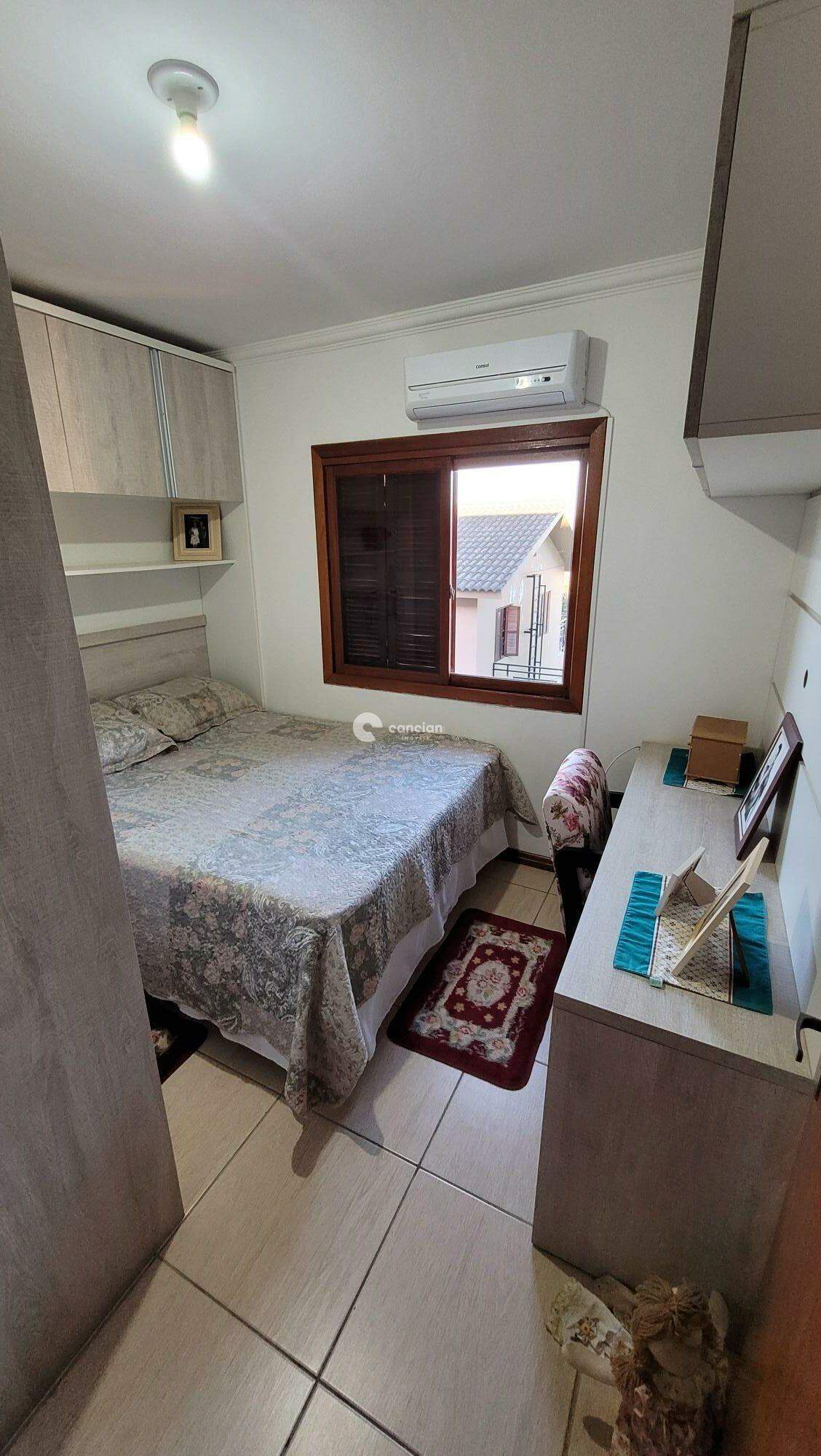 Casa de Condomínio à venda no Pinheiro Machado: