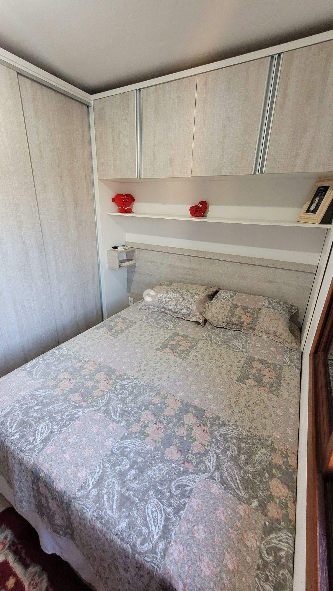 Casa de Condomínio à venda no Pinheiro Machado:
