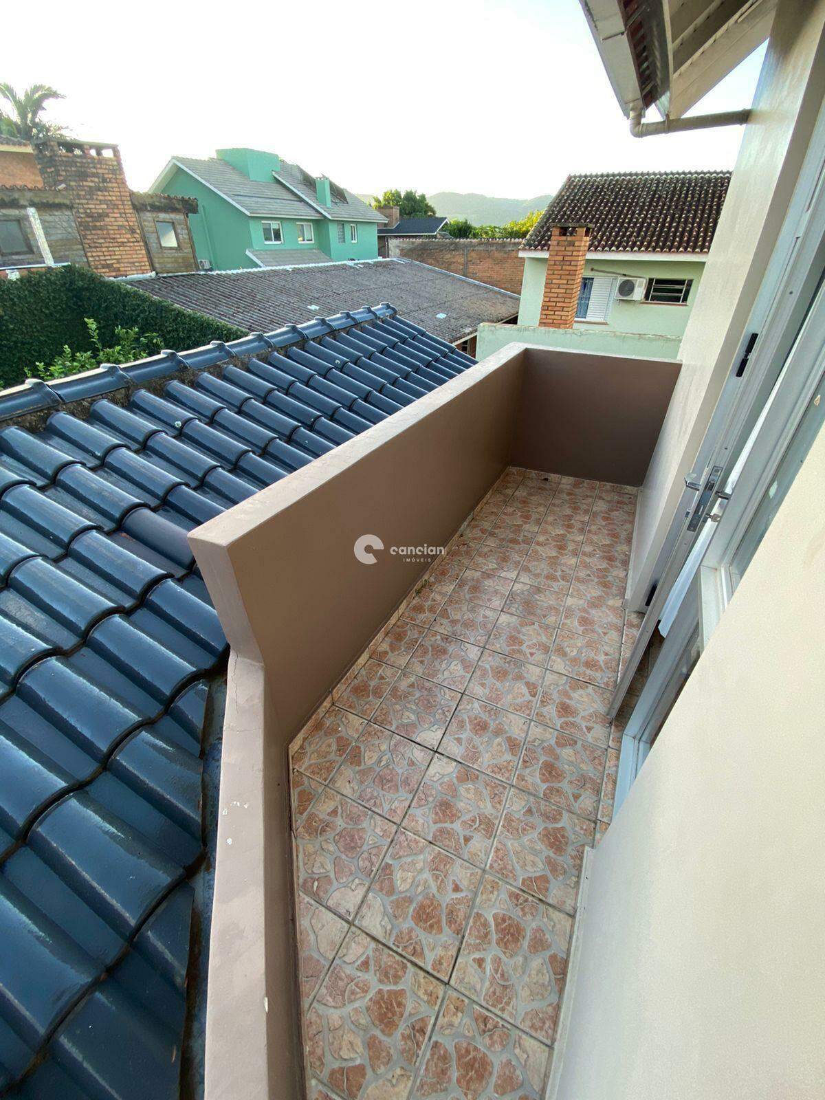 Casa à venda no Camobi: