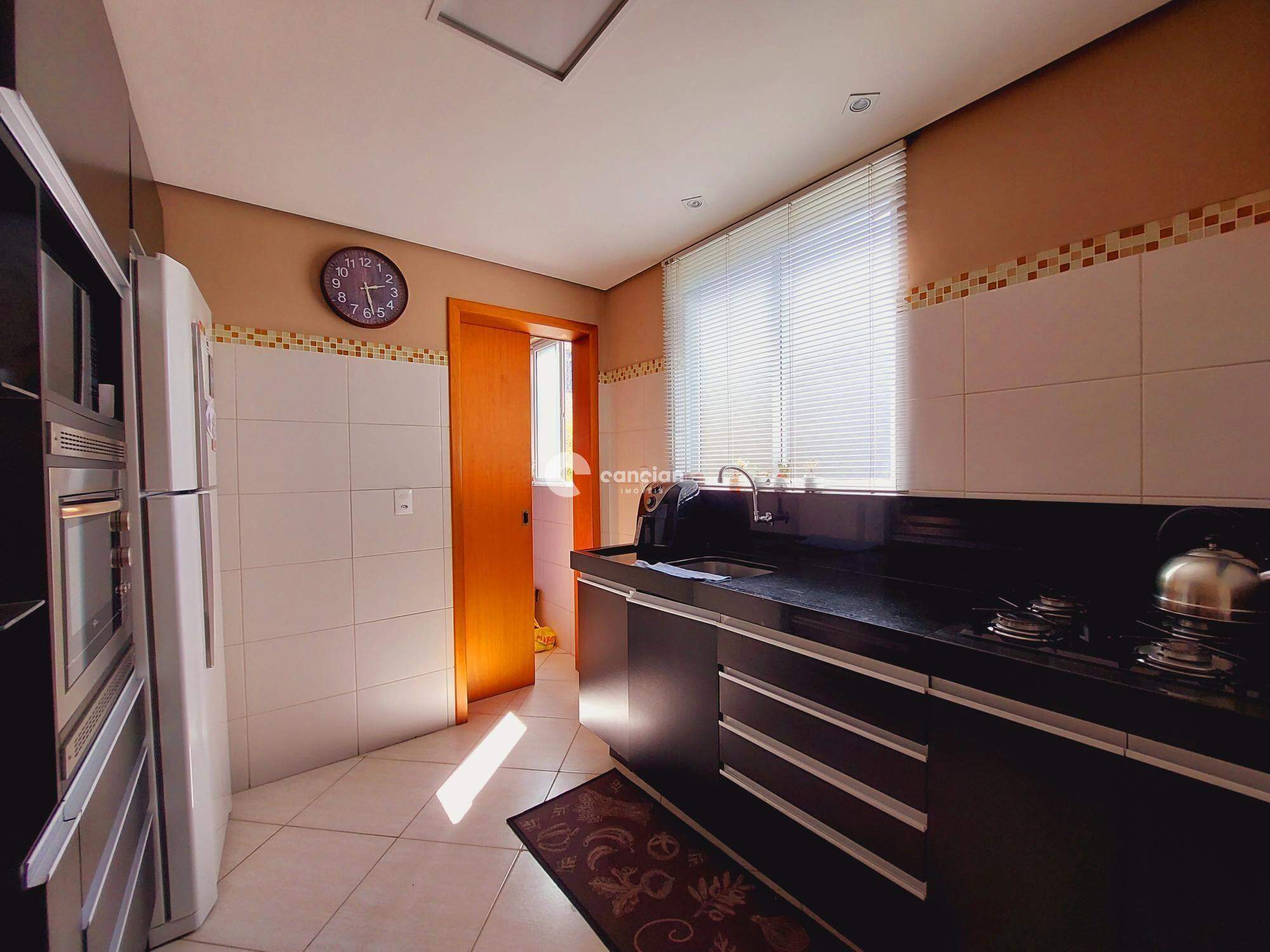Apartamento à venda no Nossa Senhora do Rosário: 