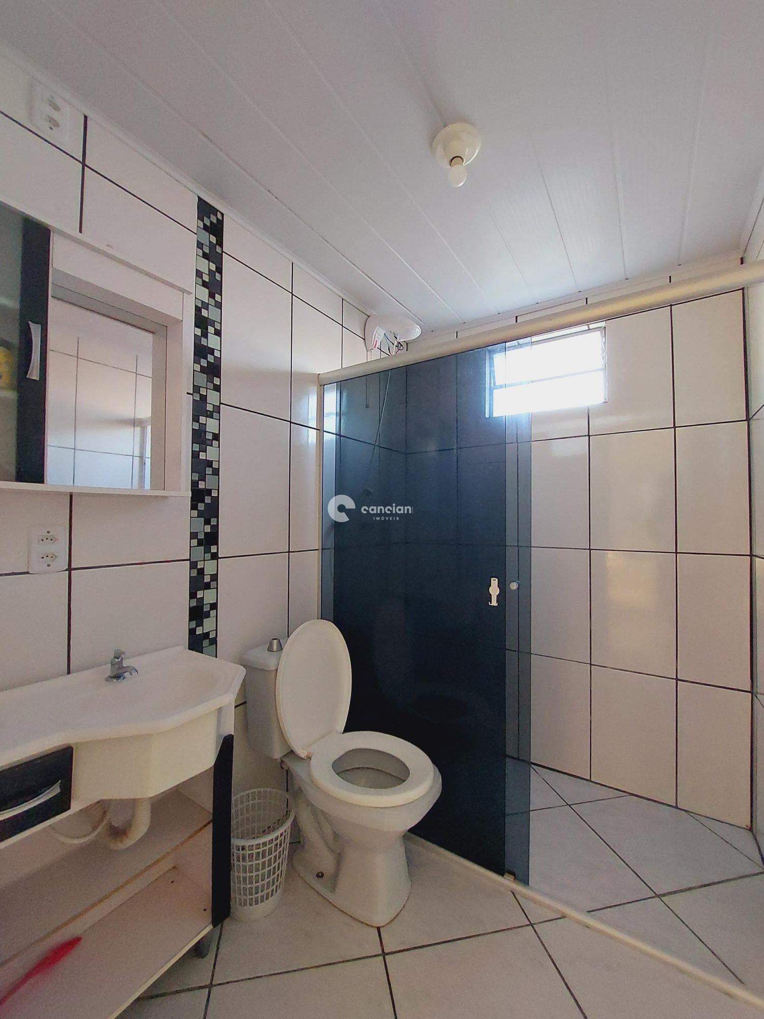 Casa à venda no Camobi: