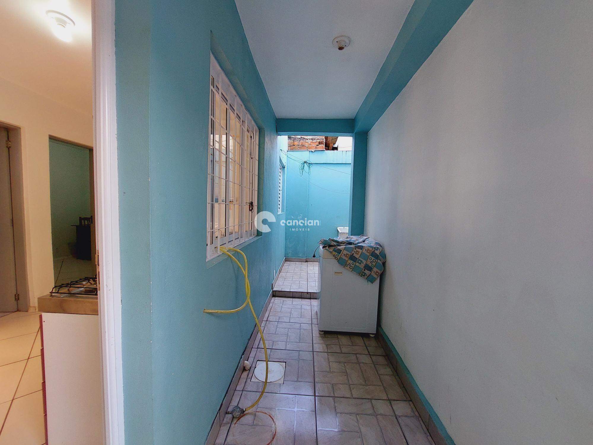 Casa à venda no Camobi: