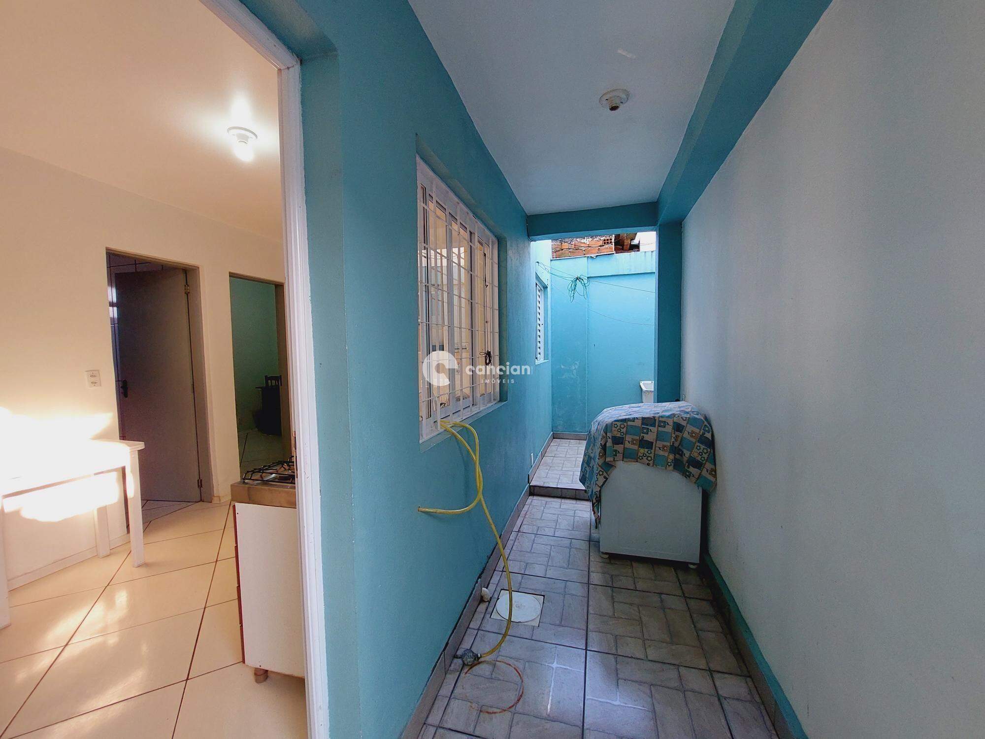 Casa à venda no Camobi: