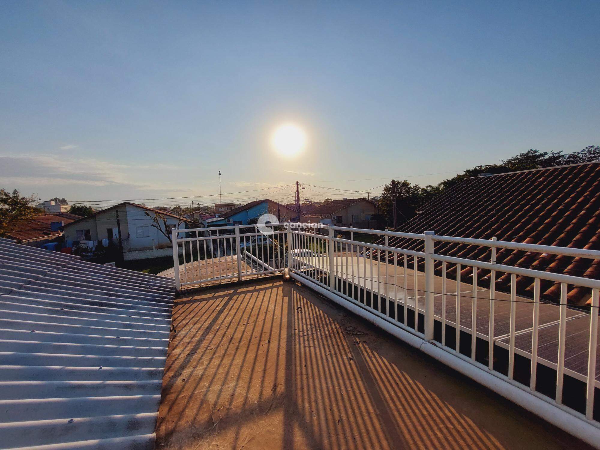 Casa à venda no Camobi: