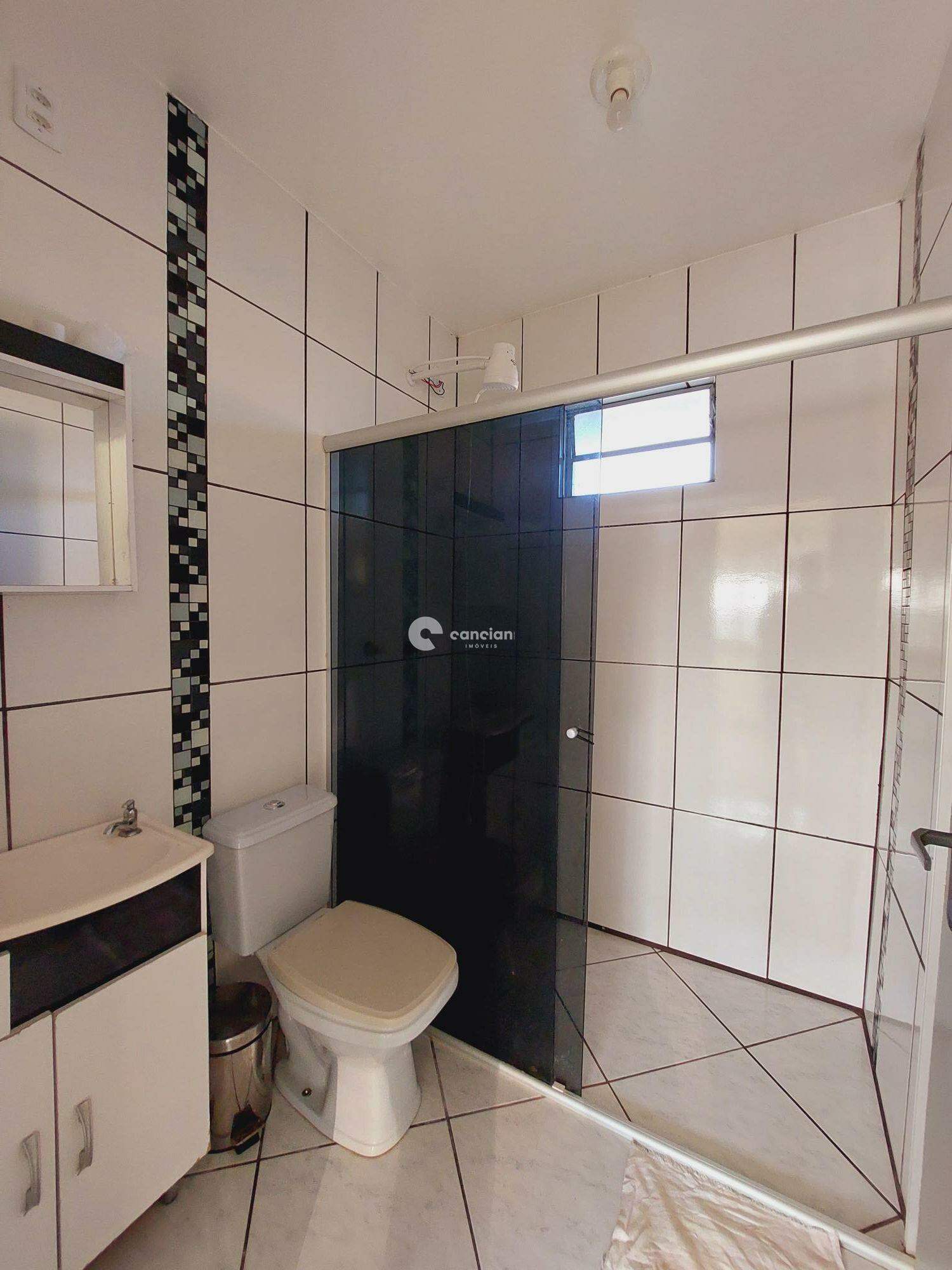 Casa à venda no Camobi: