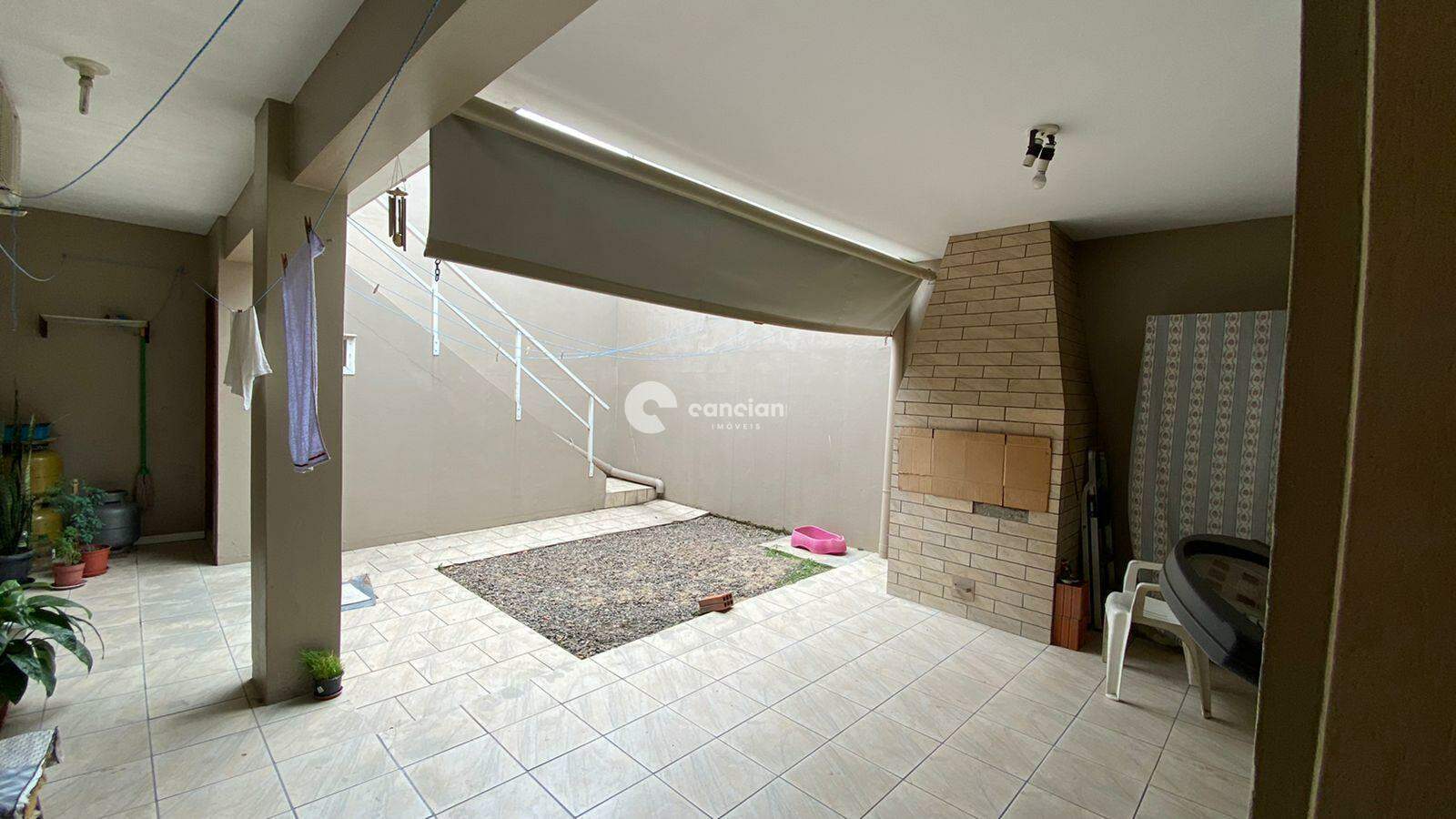 Casa à venda no Carolina: 