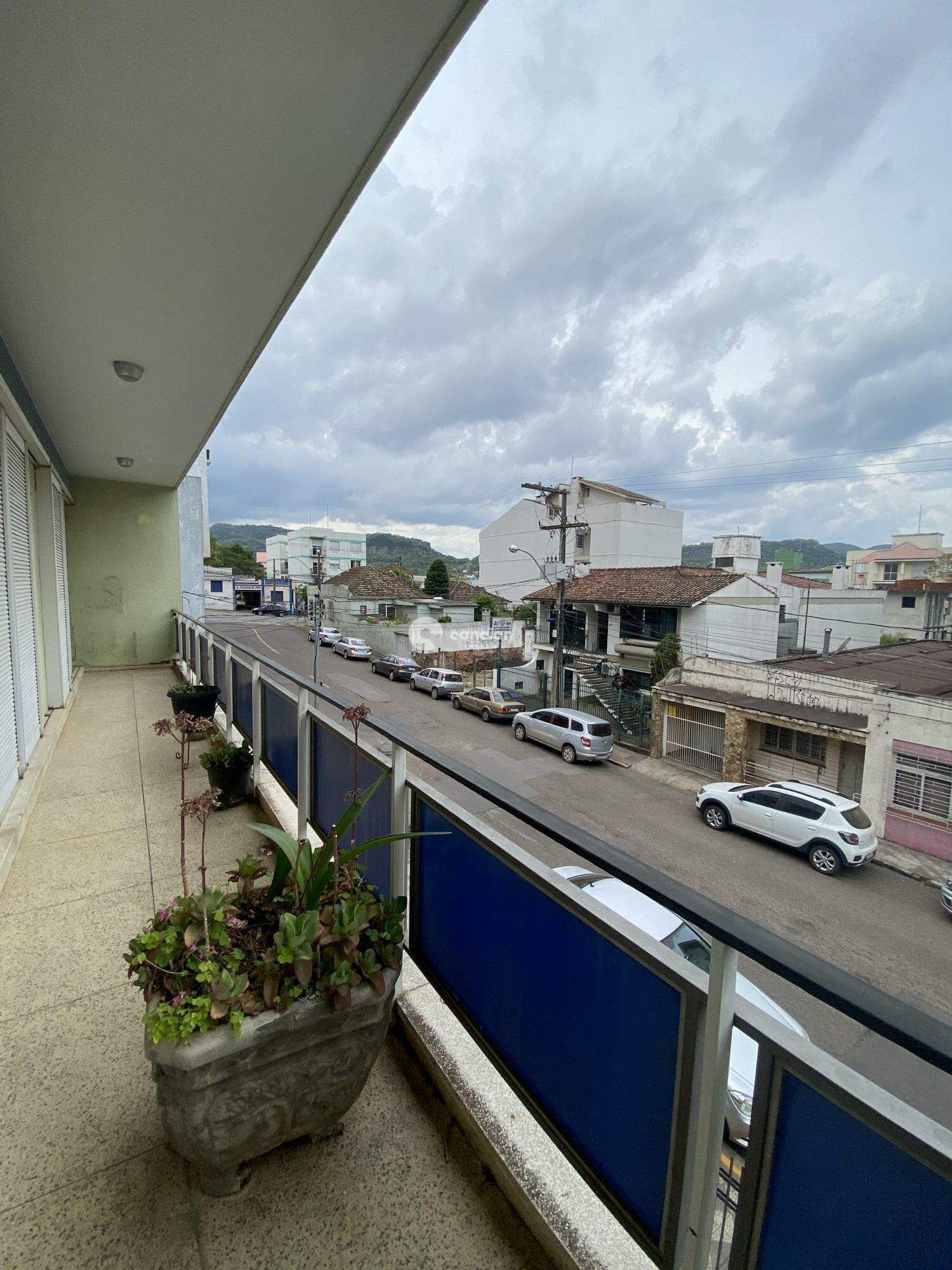 Casa à venda no Centro: 