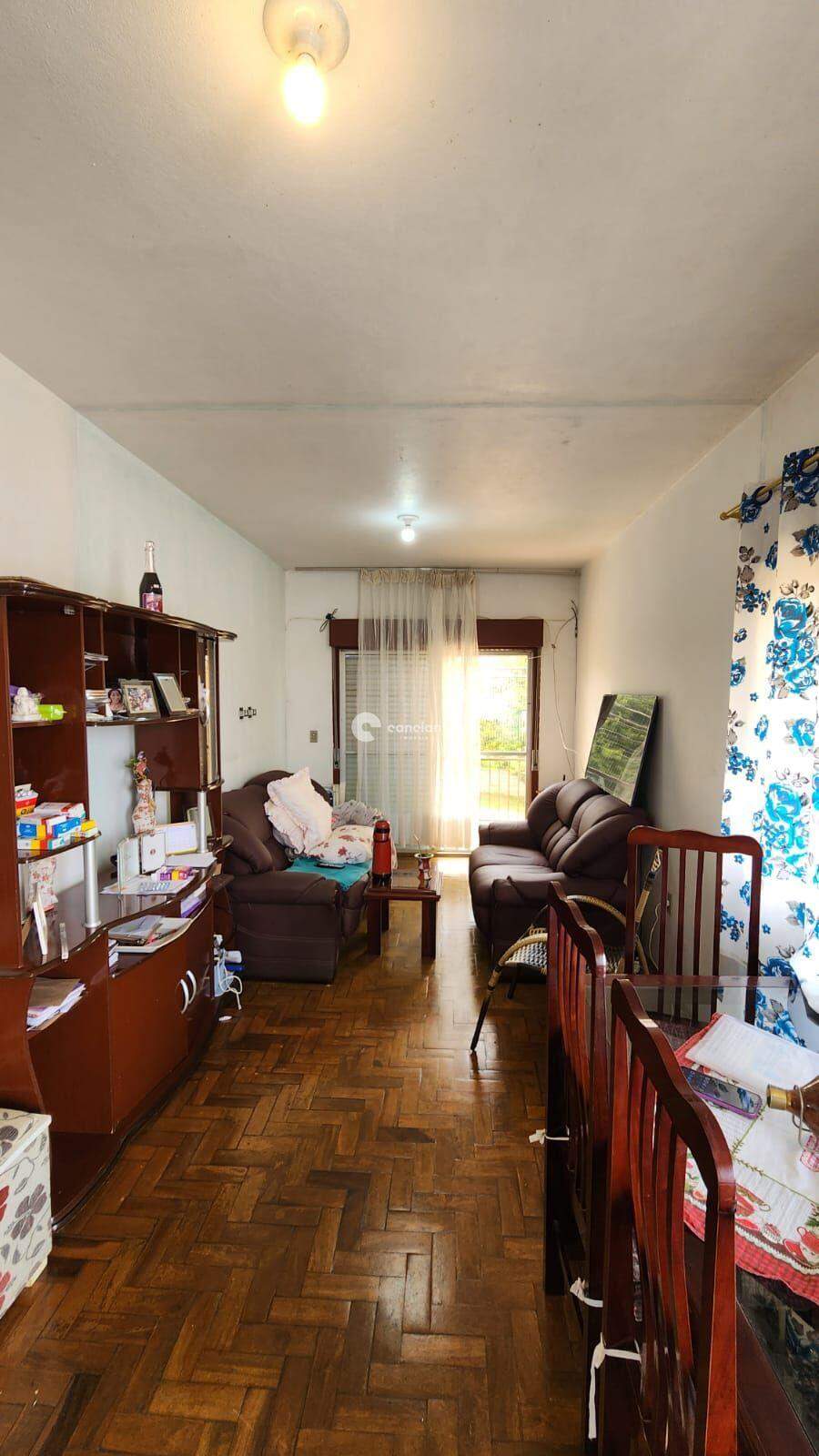 Casa à venda no Tomazetti: 