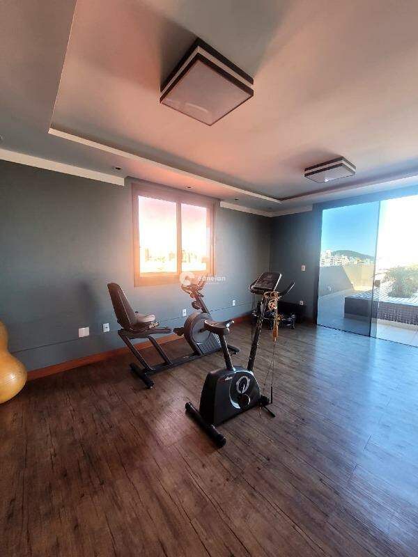 Apartamento para aluguel no Centro: 