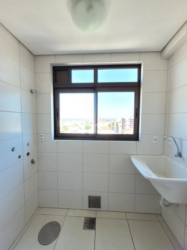 Apartamento para aluguel no Centro: 