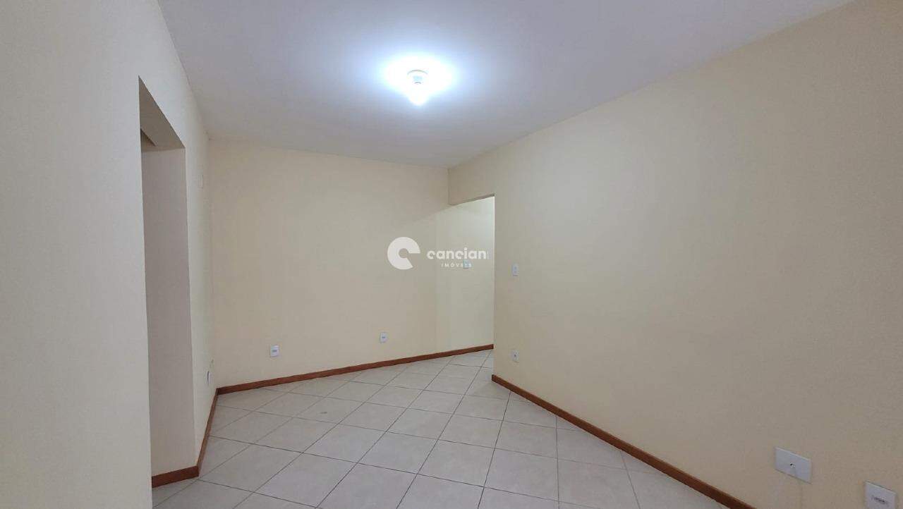 Apartamento para aluguel no Nossa Senhora do Rosário: 
