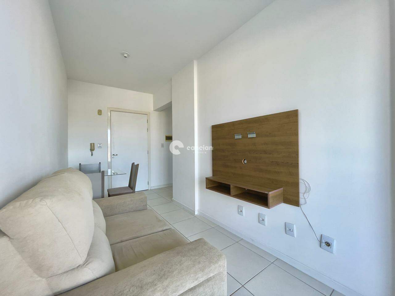 Apartamento para aluguel no Centro: 