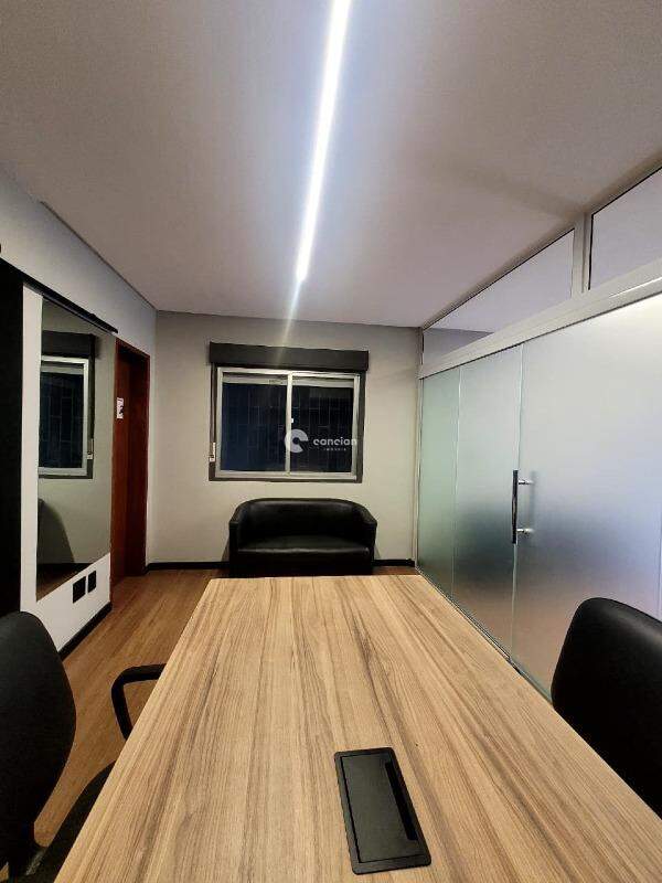 Sala Comercial para aluguel no Centro: 