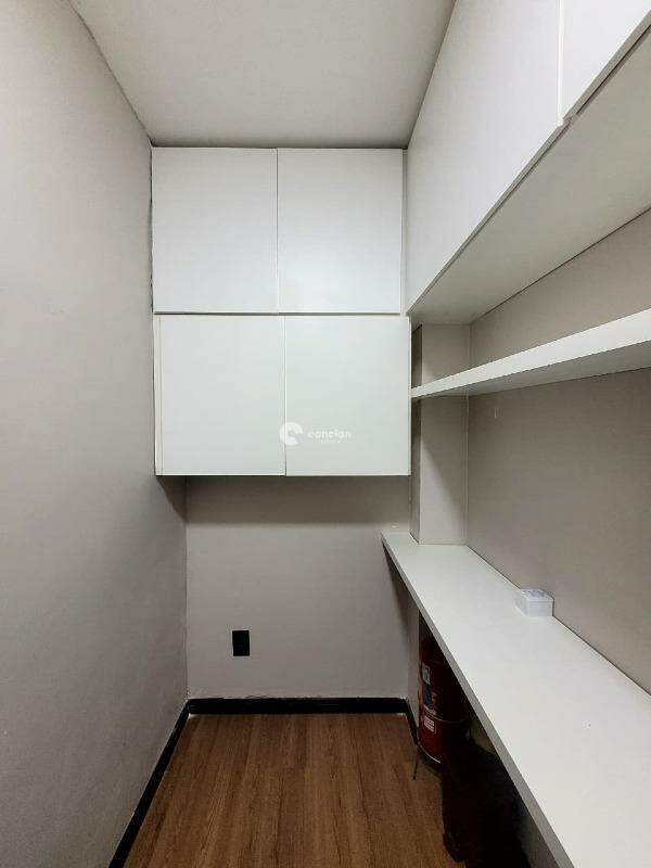 Sala Comercial para aluguel no Centro: 
