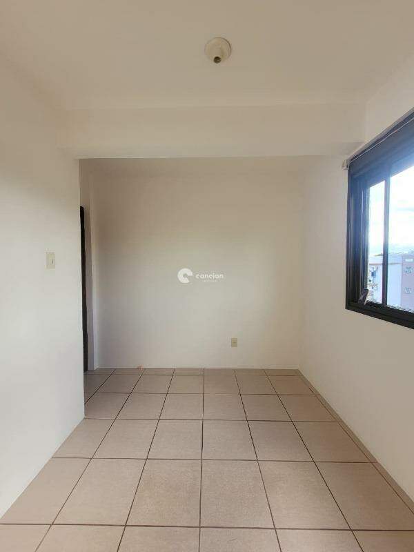 Apartamento para aluguel no Camobi: 
