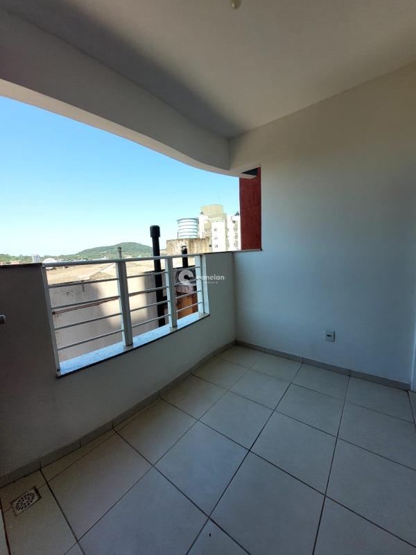 Apartamento para aluguel no Centro: 