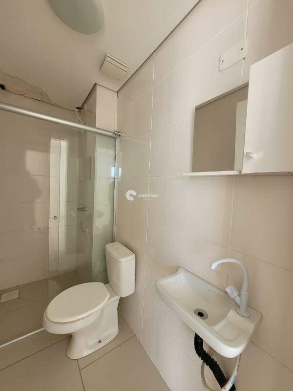 Apartamento para aluguel no Camobi: 