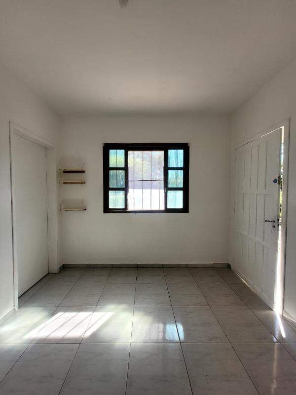Casa para aluguel no Camobi: 