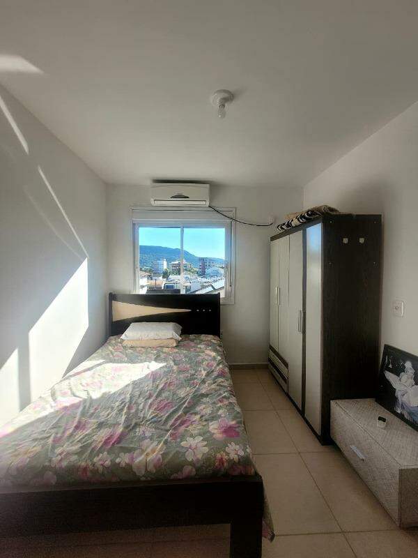 Apartamento para aluguel no Camobi: 