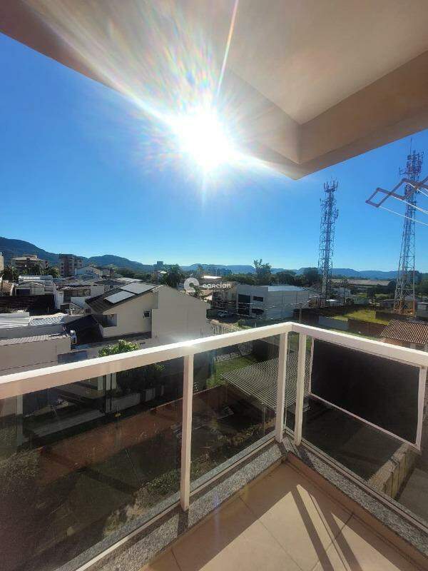 Apartamento para aluguel no Camobi: 