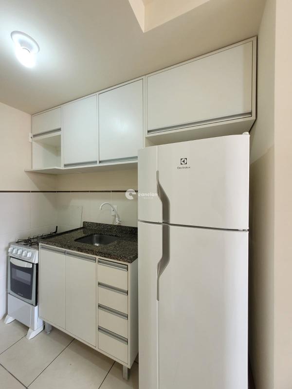 Apartamento para aluguel no Centro: 