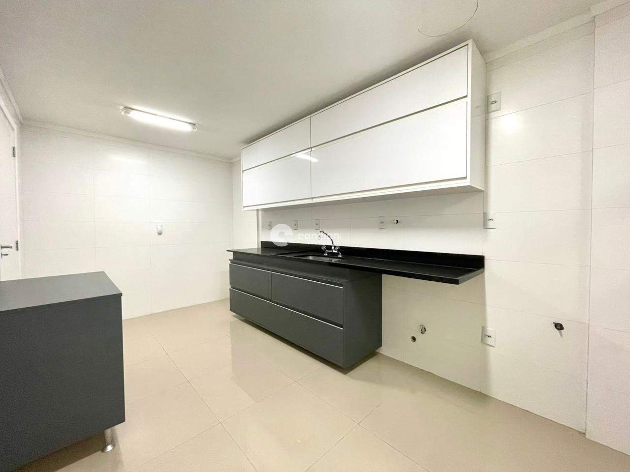 Apartamento para aluguel no Nossa Senhora Medianeira: