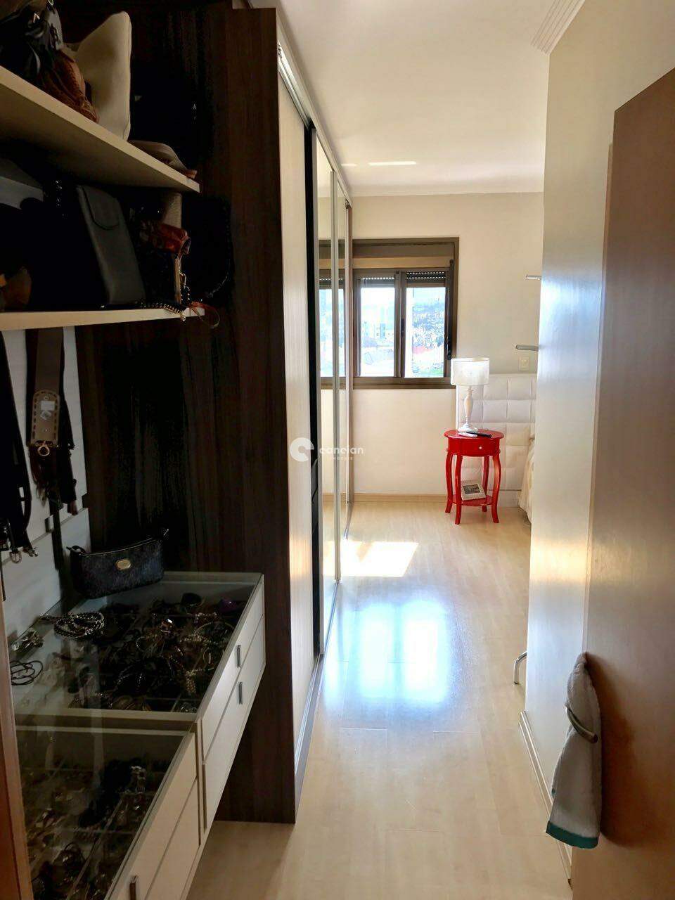 Apartamento para aluguel no Centro: 