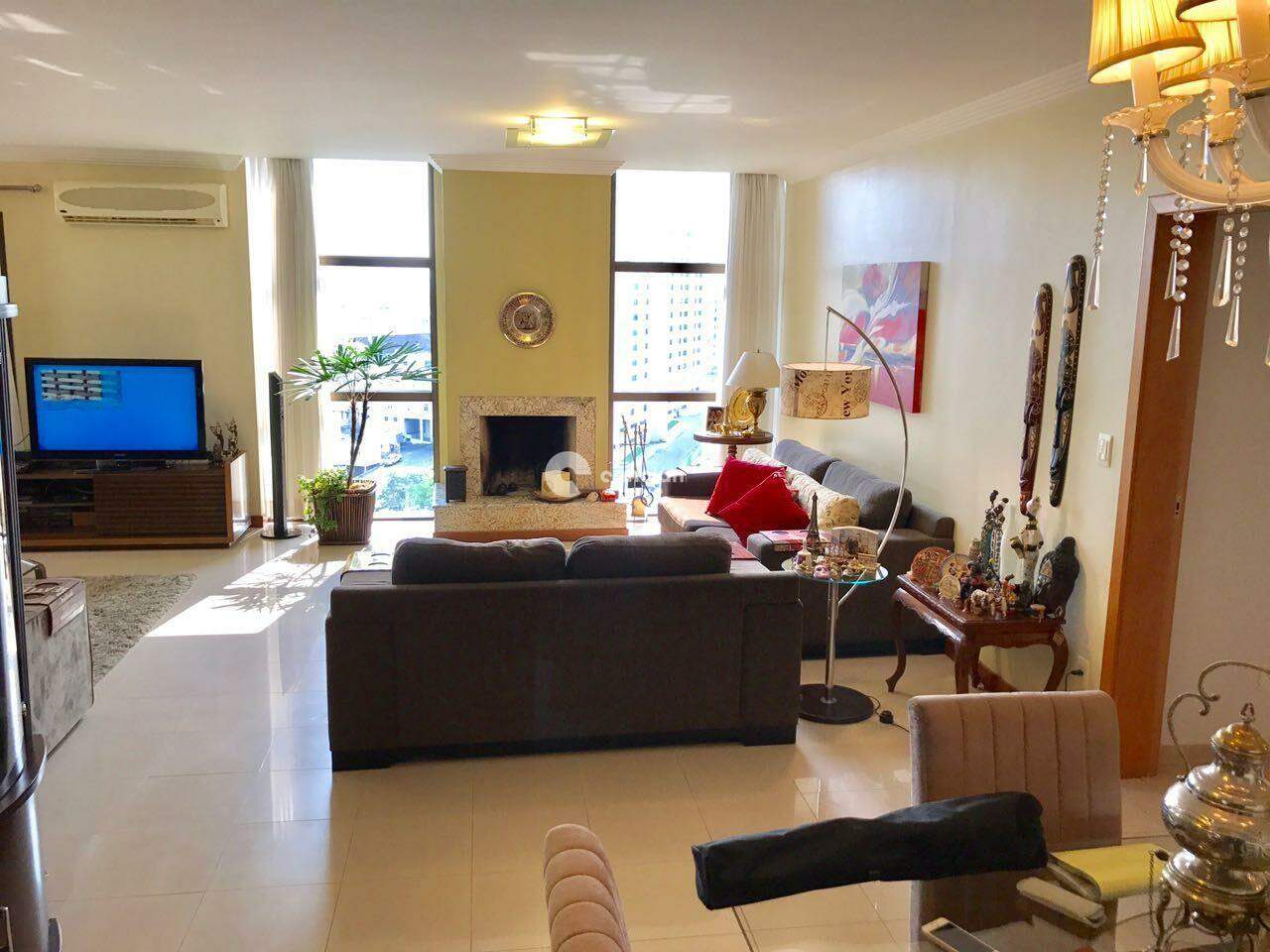 Apartamento para aluguel no Centro: 