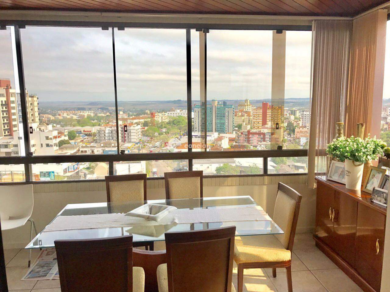 Apartamento para aluguel no Centro: 