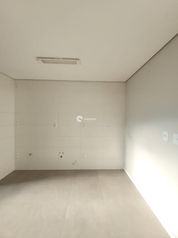 Apartamento para aluguel no Menino Jesus: 