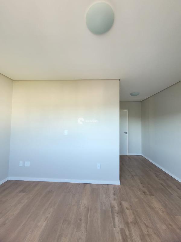 Apartamento para aluguel no Menino Jesus: 