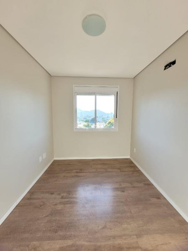 Apartamento para aluguel no Menino Jesus: 