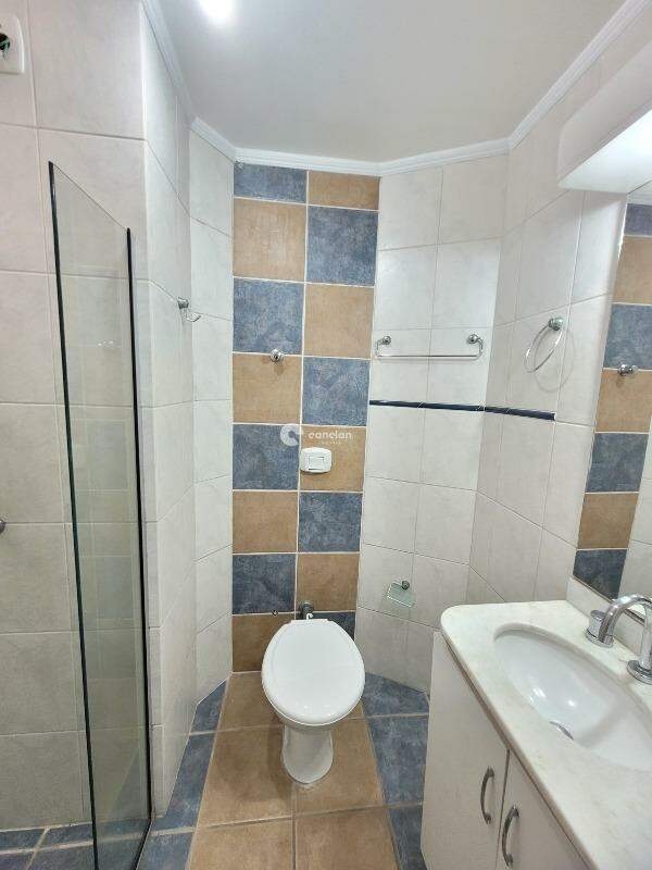 Apartamento para aluguel no Centro: 