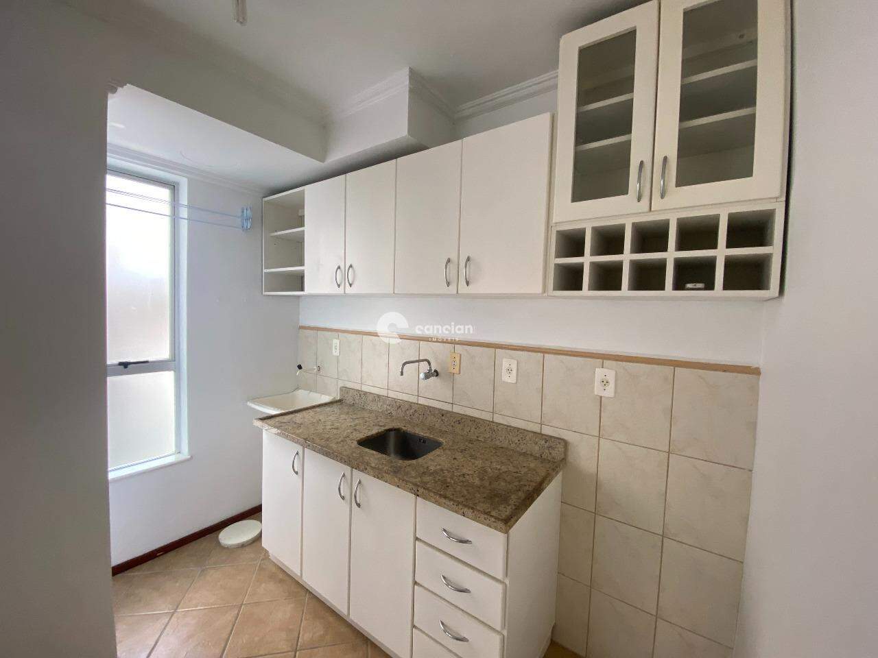 Apartamento para aluguel no Centro: 