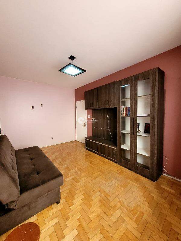 Apartamento para aluguel no Centro: 