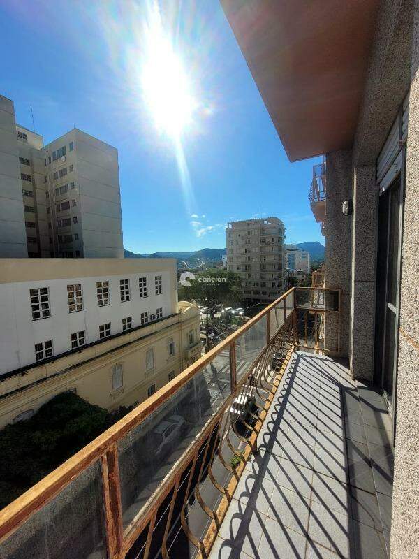 Apartamento para aluguel no Centro: 