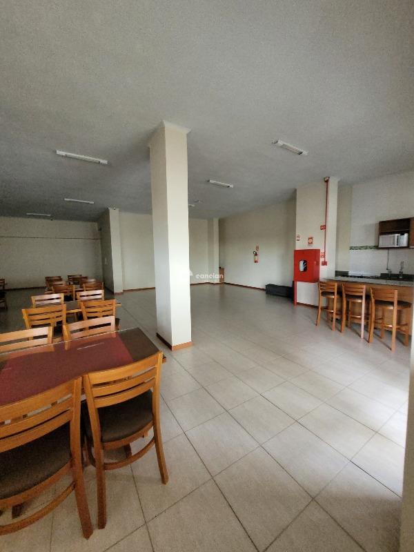 Apartamento para aluguel no Centro: 