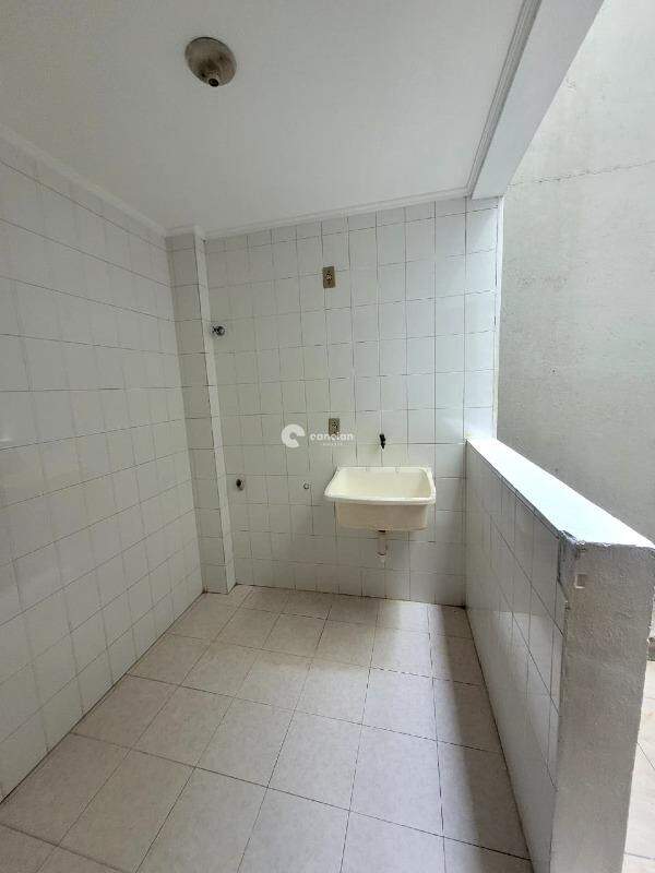 Apartamento para aluguel no Centro: 