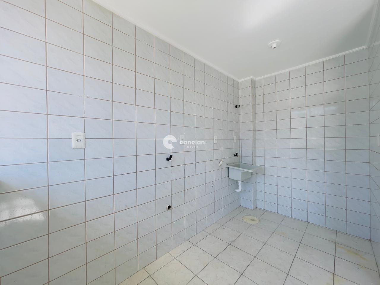 Kitnet para aluguel no Centro: 