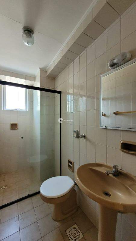 Apartamento para aluguel no Centro: 