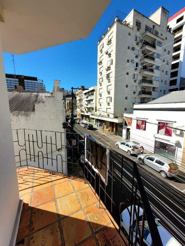 Apartamento para aluguel no Centro: 