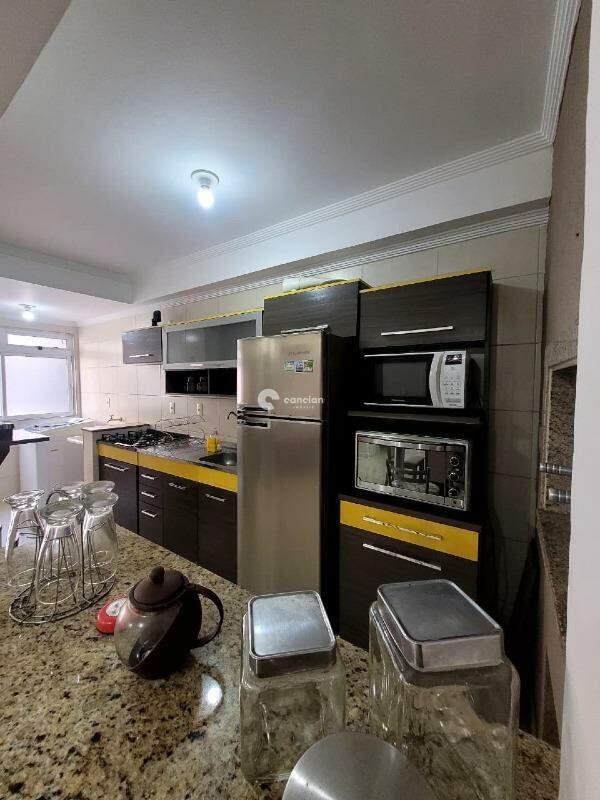 Apartamento para aluguel no Centro: 
