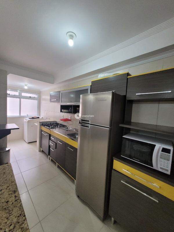 Apartamento para aluguel no Centro: 
