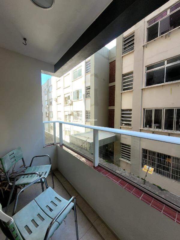 Apartamento para aluguel no Centro: 