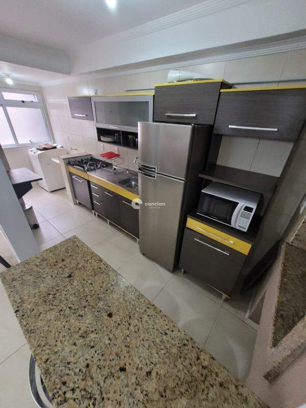 Apartamento para aluguel no Centro: 