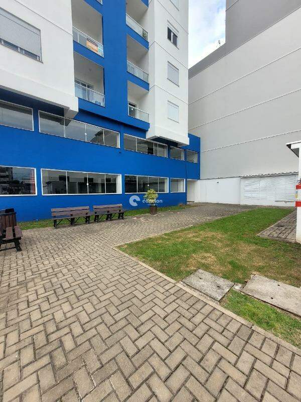 Apartamento para aluguel no Camobi: 